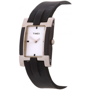 Женские наручные часы Timex T18351