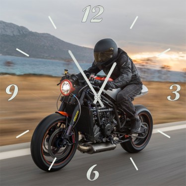 Настенные часы SvS 3002019 Мотоциклист на фоне гор