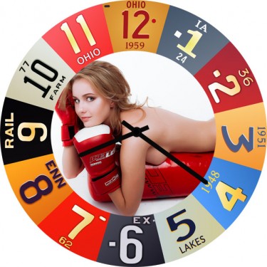 Настенные часы SvS 3502940 Девушка боксер