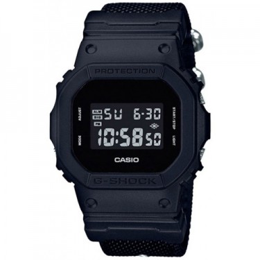 Мужские спортивные наручные часы Casio DW-5600BBN-1