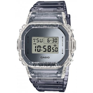 Мужские спортивные наручные часы Casio DW-5600SK-1E