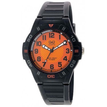 Женские наручные часы Q&Q GW36-004